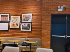 -星巴克(上海虹桥新天地二店)