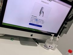 -TESLA 特斯拉(深圳观澜特斯拉直营钣喷中心)