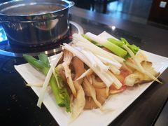 -老字号.雅克白族石板烧十年老店(大理古城店)