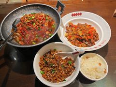 -味上湘菜馆(岳麓山店)