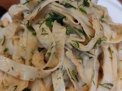 茴香拌煎饼-秦唐一号西安菜馆(钟楼店)