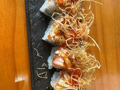 -8PINTS八品脱·日料·烧鸟·精酿小酒馆(莘庄店)