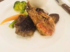 -漢咖啡·全服务式自助晚餐(武汉洲际酒店)