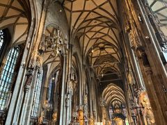-斯蒂芬主教座堂(Stephansdom)