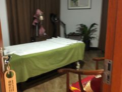 -大圣珍艾专业艾灸(万江0769店)