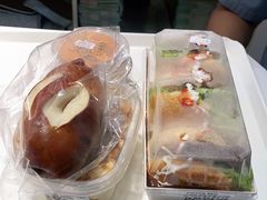 -欢牛蛋糕屋(萧山万象汇店)