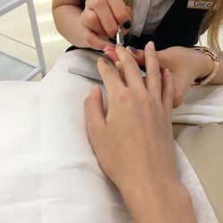 -印奈儿美甲手足护理机构
