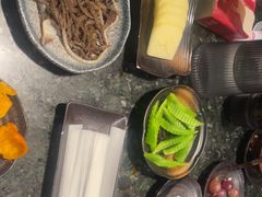 -重庆九记老火锅(广场店)