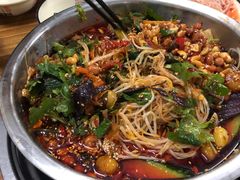 -周良天山牛杂城(天山路总店)