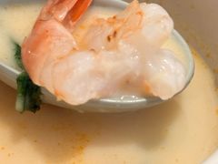 -大头虾越式风味餐厅(光明广场店)