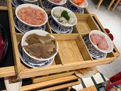 -廖掌柜·重庆鲜货火锅(上海首店)