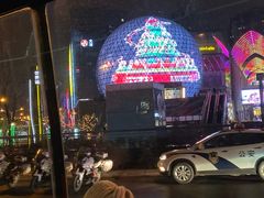 -武汉华夏国际影城(鲁广店)