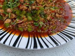 鲜椒叮叮兔-罗妈砂锅(四川成都奎星楼店)