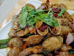 -铭记烧烤制作社•吊炉乳鸽 延吉冷面