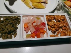 -荷塘秋月·本帮江浙菜(国权路店)