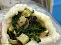 -白玉兰食品(中山公园龙之梦店)