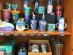 零售区-星巴克臻选(南宁万象城店)