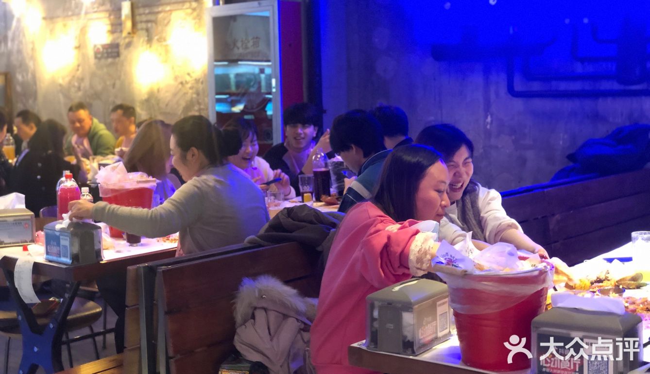 宝灵蟹｜手抓海鲜与精酿