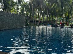 -三亚湾海居铂尔曼度假酒店