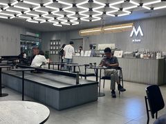 -M Stand(南京紫峰大厦店)