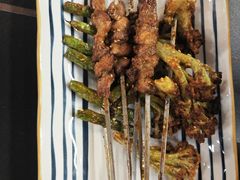 -许哥东北烧烤·铁丳烤串·宫后夹肉(繁花中心店)