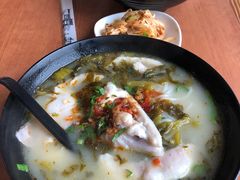 -老妈米线(港龙店)