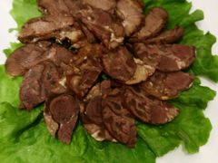 -闫府私房菜(经四路万达店)