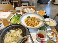 -馋三尺蟹粉小笼(人民广场店)