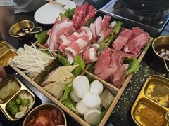 -炙韩料理·部队锅专门店