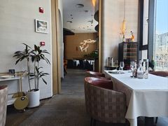 -斯普汇生蚝牛排馆(中骏世界城店)