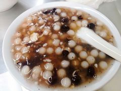 -芳婆糕团店(王府大街店)