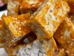 -侯臣咖啡文化村