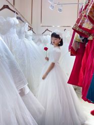 -Color卡诺婚纱礼服馆(南京严选店)