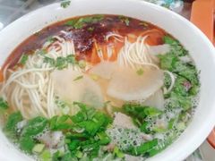 -牛一嘴·兰州牛肉面·大盘鸡(财富中心店)