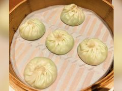 丝瓜虾仁小笼包-鼎泰丰(德基广场店)