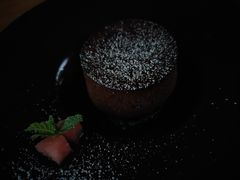 巧克力熔岩蛋糕-无有景观餐厅·铜瓢牛肉·下午茶
