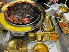 -胡悦里韩式烤肉(芝罘万达广场店)