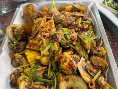 -鑫渔港海鲜本地菜·山海关浑锅(东戴河店)