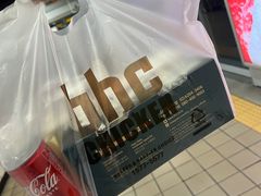 -BHC炸鸡(明洞总店)