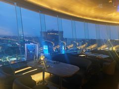 -Hi City·城市之巅