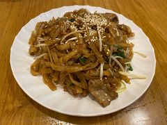 干炒牛河-粤仔湾砂锅粥(金太湖店)