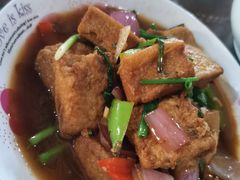 -万兴启丰椰子文化园餐厅