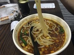 -丽影重庆小面(定西路店)