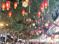 -八一路好吃街(雨田商务大厦店)