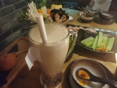 大红袍珍珠奶茶-湊湊火锅·茶憩(杭州湖滨银泰in77店)