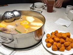 -肥仔文澳门猪骨煲(南京西路店)