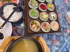 -桥香园过桥米线(国贸店)