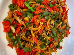 -川流不息·地道川菜·小龙虾(松东路店)