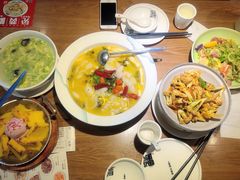 -吕氏疙瘩汤·新鲁菜(新贵和店)