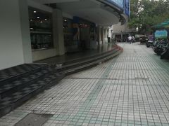-联华超市(新闸路店)